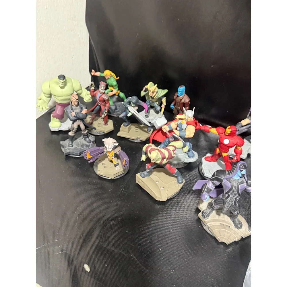 Disney Infinity 2.0 Marvel Super Heroes Figure Lot Hulk Iron Man Thor 12pc‎ Set